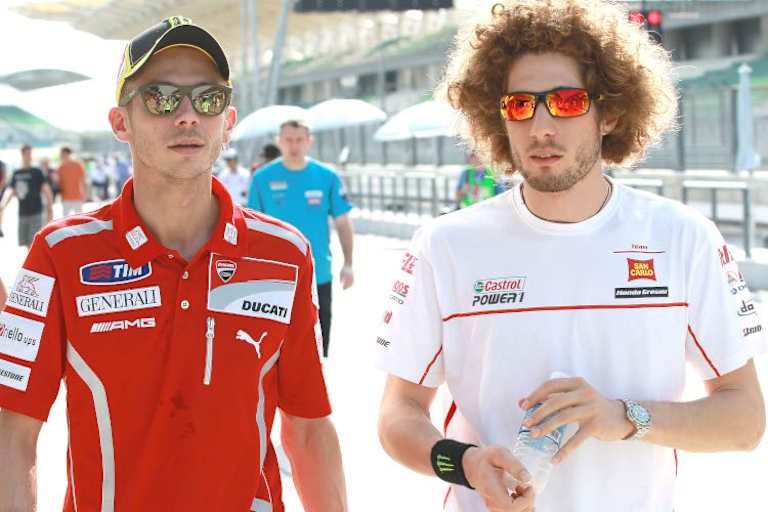 Valentino Rossi und Marco Simoncelli beim Sepang-Test 2011