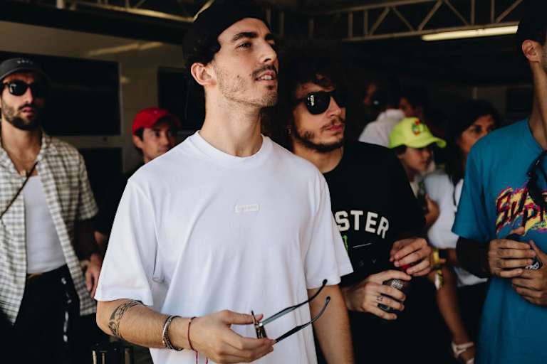 Pecco Bagnaia und Marco Bezzecchi schauten in Misano neugierig zu