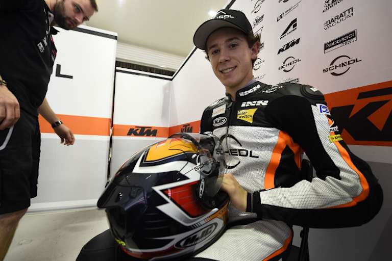 KTM-Pilot Philipp Öttl hat man Rennsonntag etwas zu feiern
