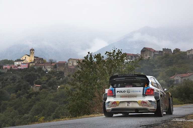 Jari-Matti Latvala bei seinem Korsika-Sieg 2015