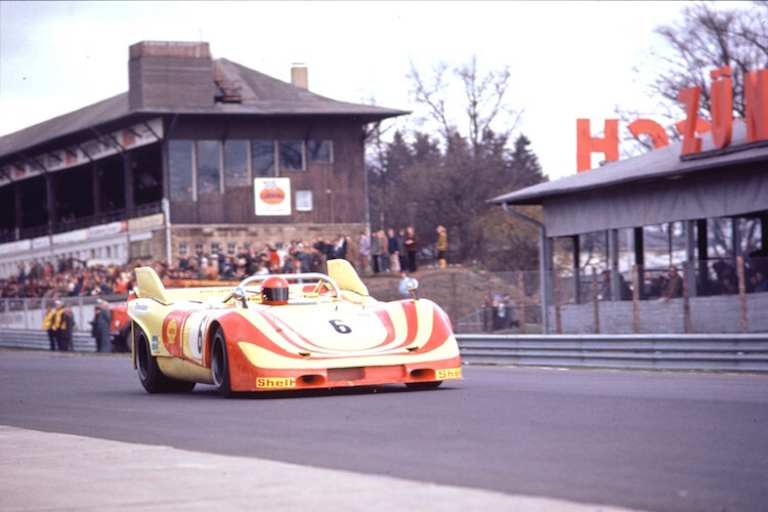 Schneller Mann im Porsche 917 Spyder beim 300km-Rennen auf dem Nürburgring