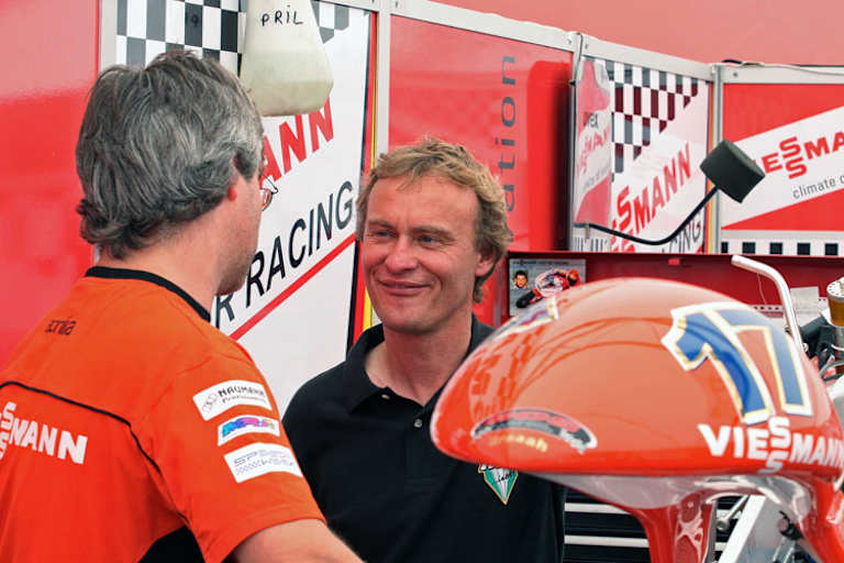 Sachsenring-GP: Waldi in der Kiefer-Box