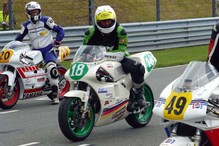 Stefan Tennstädt gewann beide Läufe der 250ccm-Zweitakt-Trophy