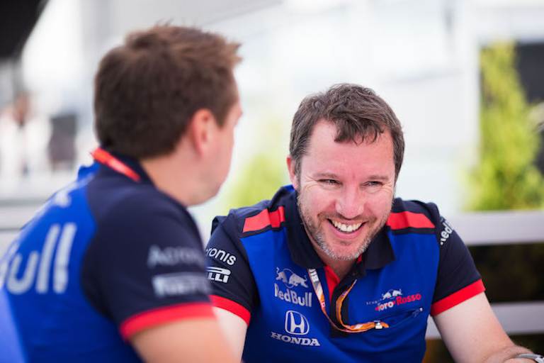 Jody Egginton (rechts), stellvertretender Technikdirektor von Toro Rosso