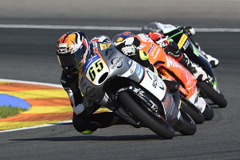 In den Rennen kämpfte sich Öttl stets nach vorne