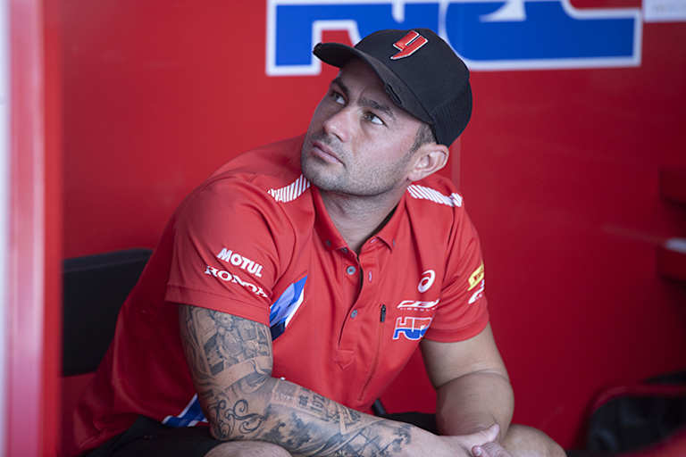 Leon Haslam fährt dieses Jahr für Kawasaki BSB