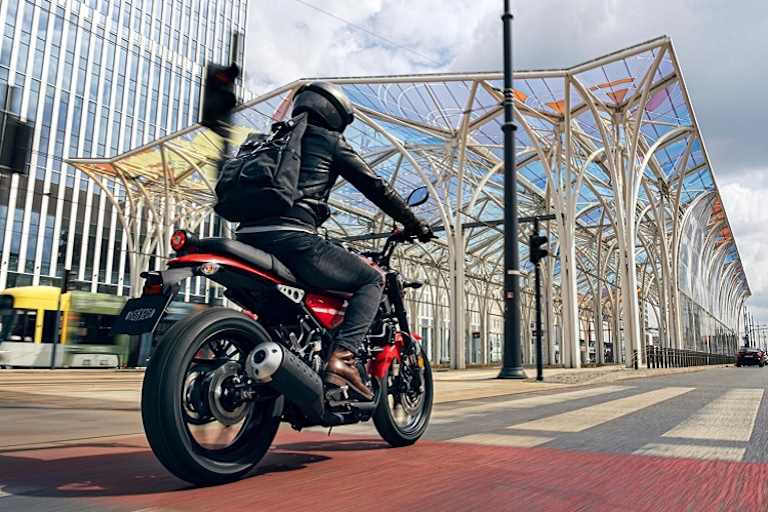 Wirtschaftliche Motorräder mit hohem Nutzwert müssen nicht langweilig aussehen - wie die Yamaha XSR125 beweist