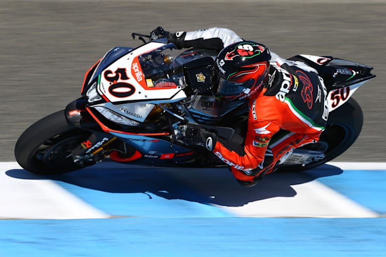 Sylvain Guintoli soll auch 2015 für Aprilia Superbike-WM fahren