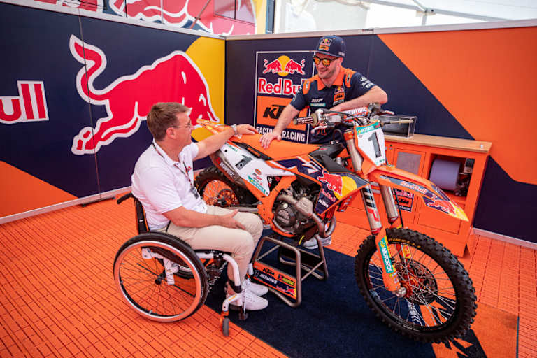 Pit Beirer (li.) 2022 mit Jeffrey Herlings