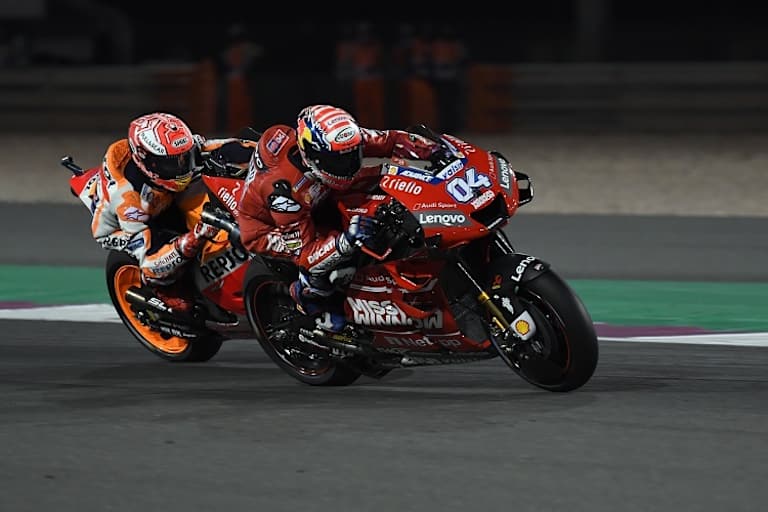 Andrea Dovizioso und Marc Márquez trennten am Ende nur 0,023 sec