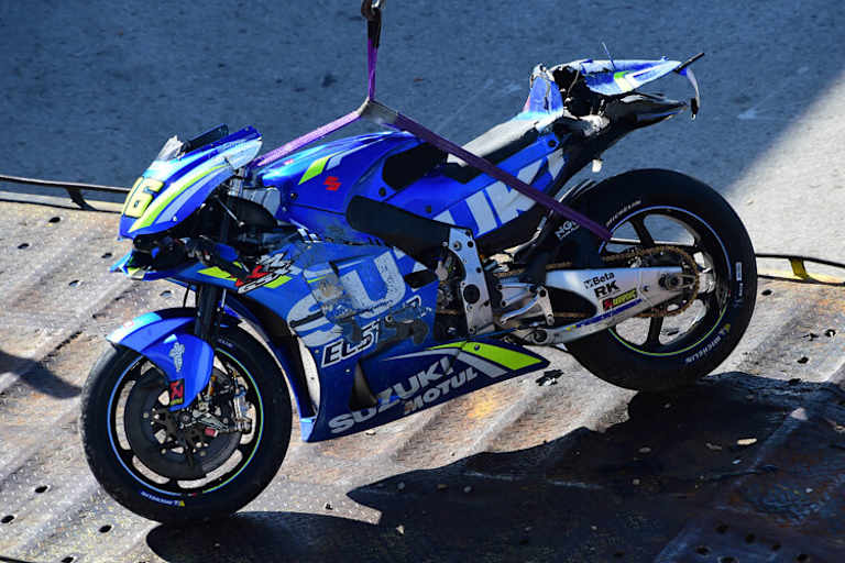 Die Suzuki von Joan Mir nach dem Crash