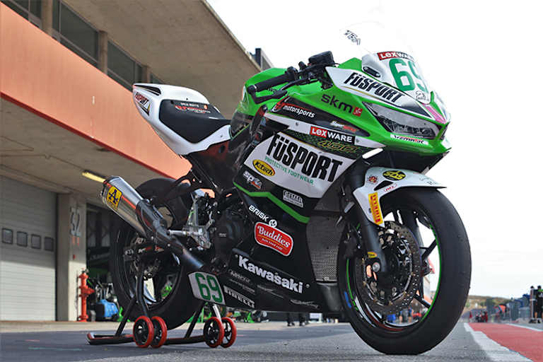 Krekeler kümmert sich um die Technik der Kawasaki