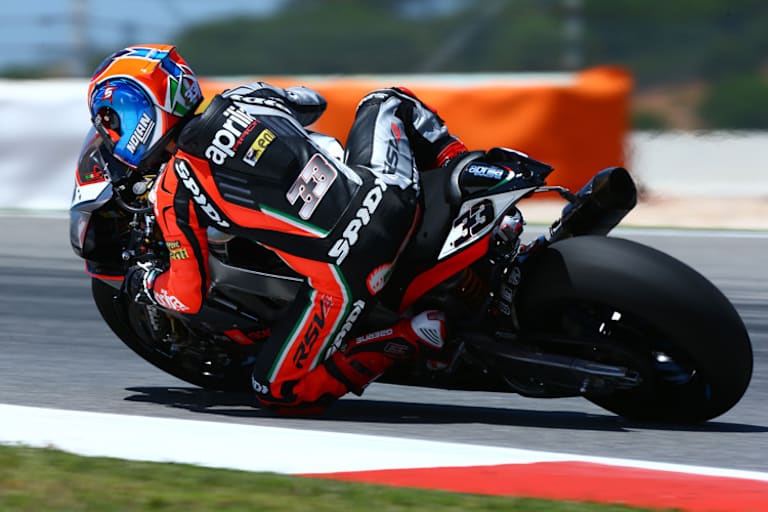 Marco Melandri gibt in Portugal die Pace vor