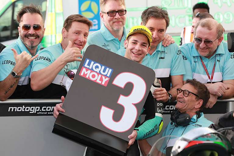 Jubel über Platz 3: Lorenzo Dalla Porta in Katar