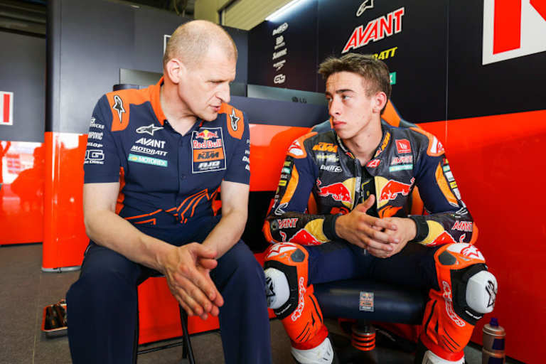 Aki Ajo mit seinem Schützling Pedro Acosta