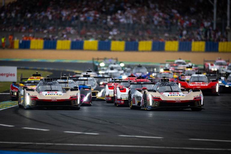 Auch 2026 wieder am Start: Die beiden Cadillac V-Series.R