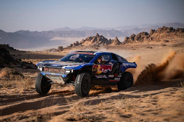 Matthias Ekström/Emil Bergkvist gewinnen im Ford Raptor die siebte Etappe