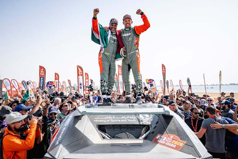 Sieger der 48. Rallye Dakar: Nasser Al-Attiyah/Fabian Lurquin mit Dacia