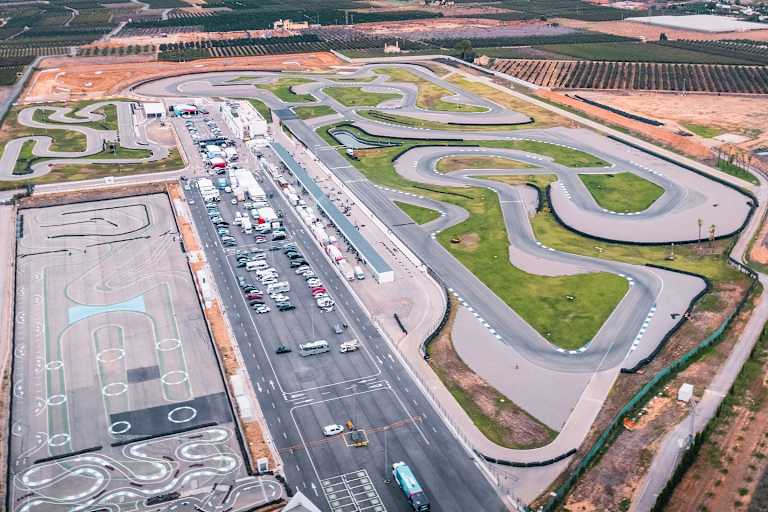 Die Anlage umfasst eine Gesamtfläche von rund 350.000 Quadratmetern 