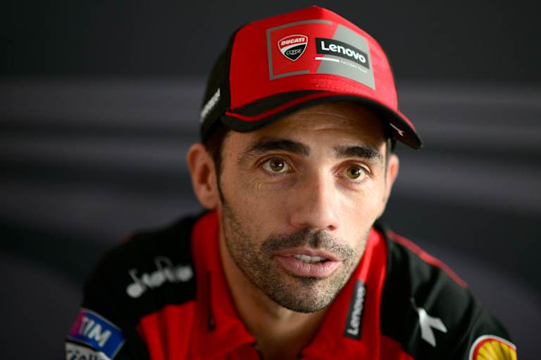Ducati-Testfahrer Michele Pirro war beim Sturz von Fermin Aldeguer dabei