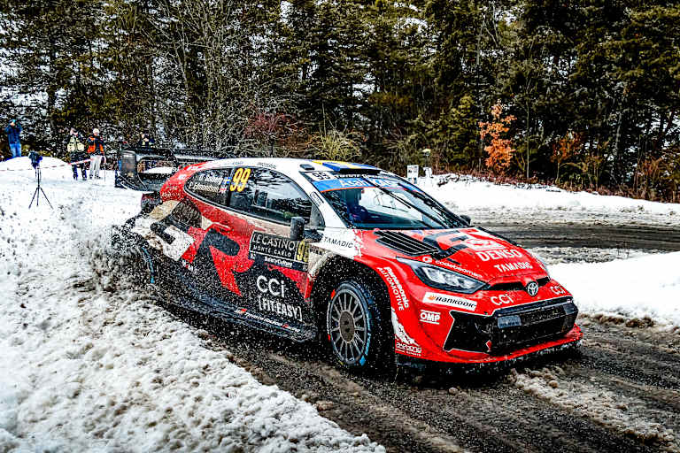 Vize-Weltmeister Oliver Solberg gewann den Saisonuftakt 2026