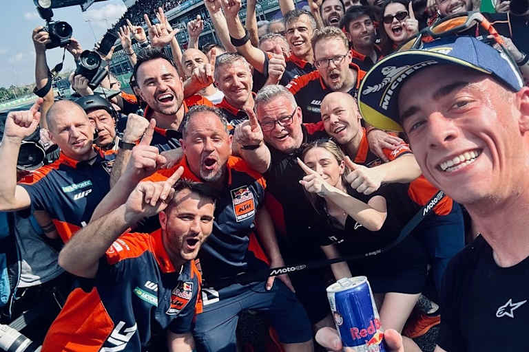 Erster Sieg für KTM-Ass Pedro Acosta in Buriram