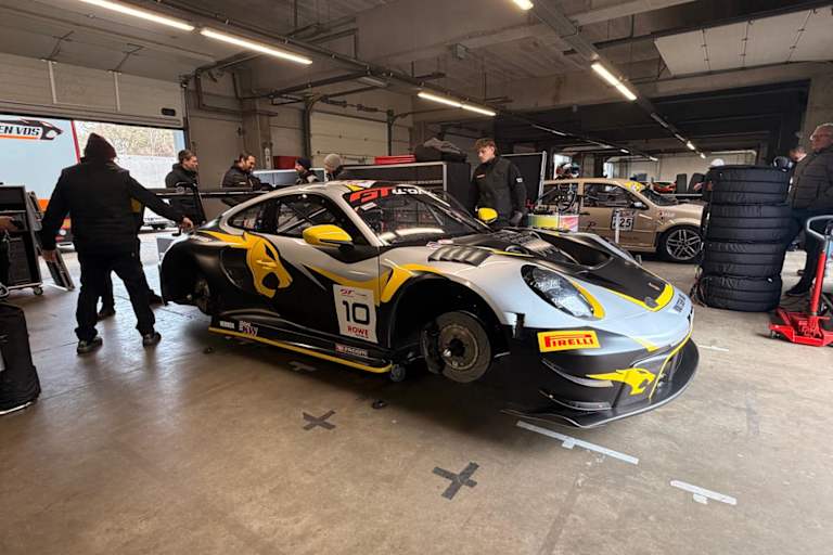Alessandro Ghiretti startet im Porsche 911 GT3 R von Boutsen VDS