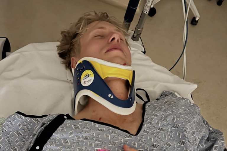 Paul Bloy im Krankenhaus von Glendale