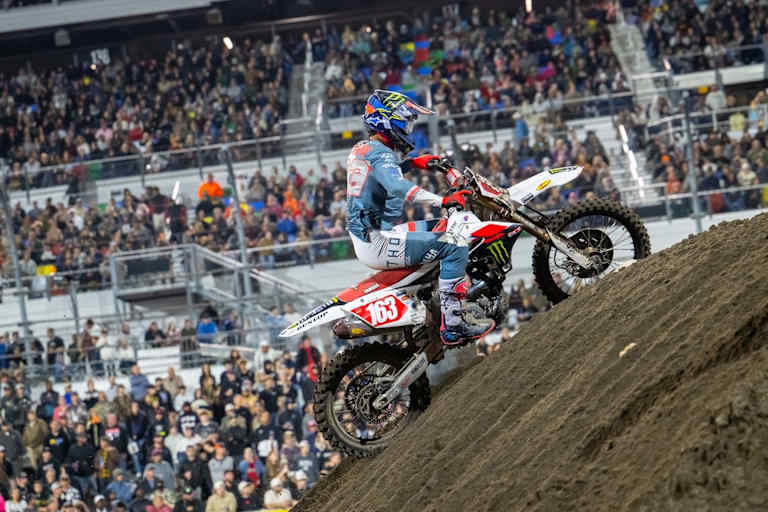 Pierce Brown bleibt Tabellenführer an der Ostküste