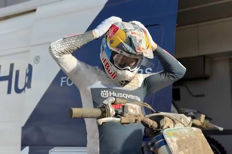 Kay de Wolf testete in Lommel