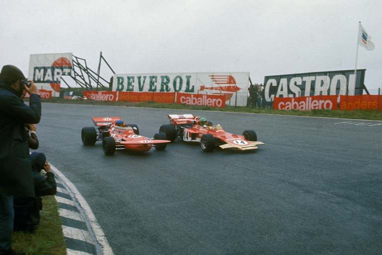 Ronnie Peterson (March) und Reine Wisell (Lotus) in Zandvoort 1971