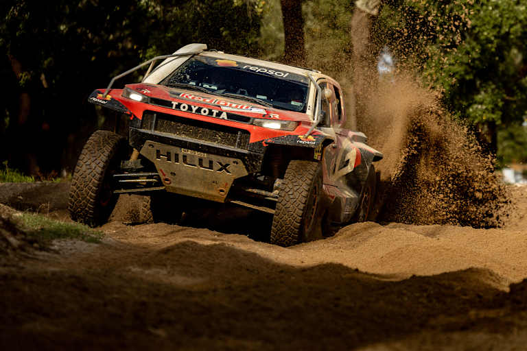 Die US-Amerikaner Quintero/Shorts mit knappem Rückstand auf Platz zwei