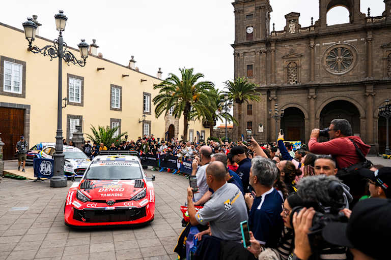 Oliver Solberg vor dem Shakedown der Rallye Islas Canarias