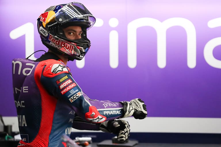 Toprak Razgatlioglu biss sich in Jerez durch den GP-Freitag