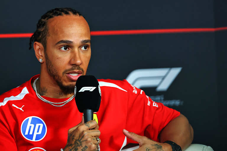 Lewis Hamilton weiss wo die Ferrari-Ingenieure nachlegen müssen