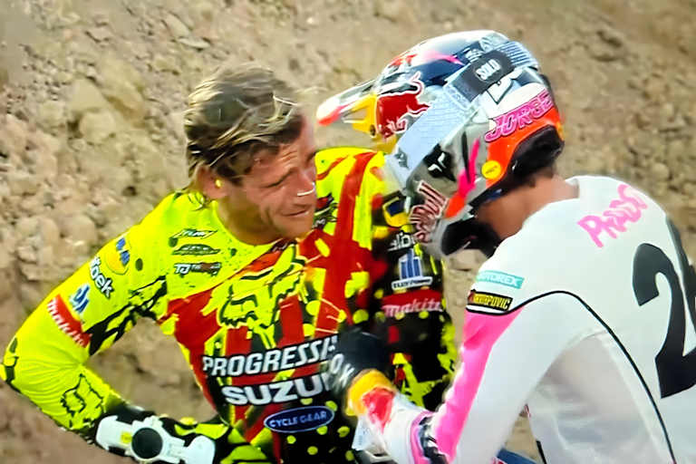 Jorge Prado gratuliert Ken Roczen