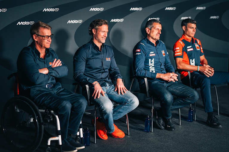 Gottfried Neumeister mit Pit Beirer, Günther Steiner und Nicolas Goyon