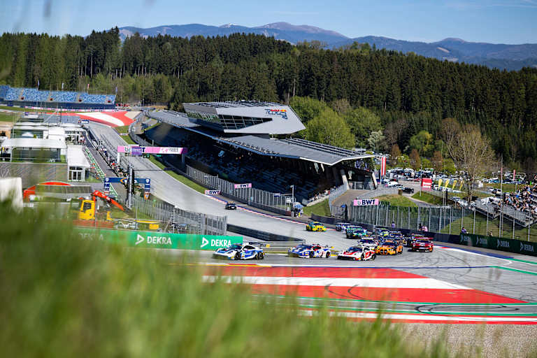 Das ADAC GT Masters absolviert in Zandvoort das zweite Rennwochenende
