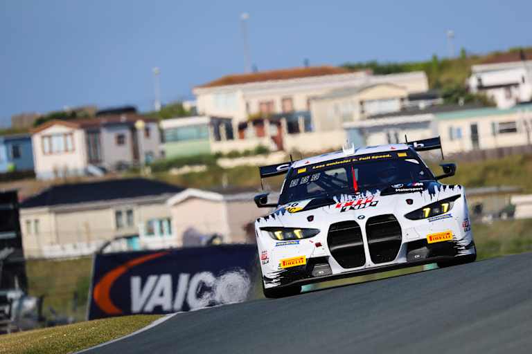 Pole-Position für den Schubert Motorsport BMW