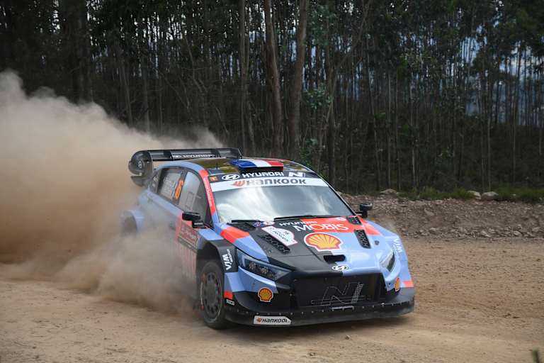 Nach dem ersten Tag auf Platz zwei: Adrien Fourmaux im Hyundai