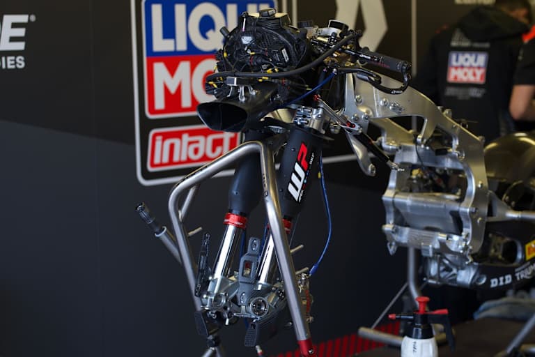Objekt der Begierde: Moto2-Kalex mit Federelementen von WP