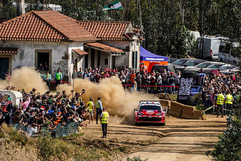 Sebastien Ogier führt bei der Rallye Portugal