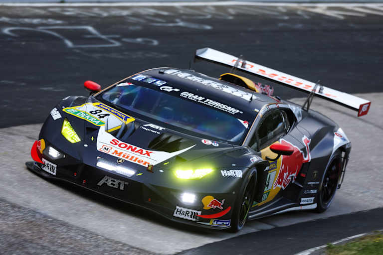 Der Abt Lamborghini verliert seinen zweiten Rang bei den 24h Nürburgring