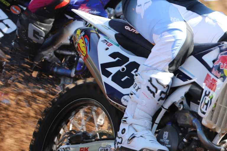 Der FMF-Auspuff von Liam Everts