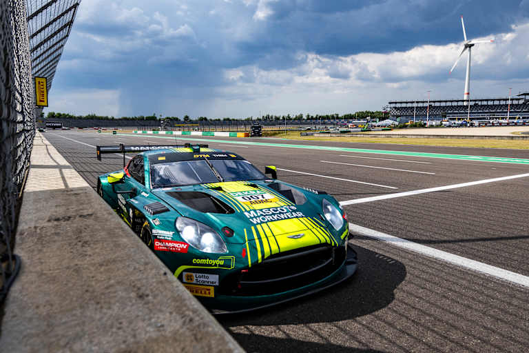 Nicki Thiim fliegt auf die Pole-Position