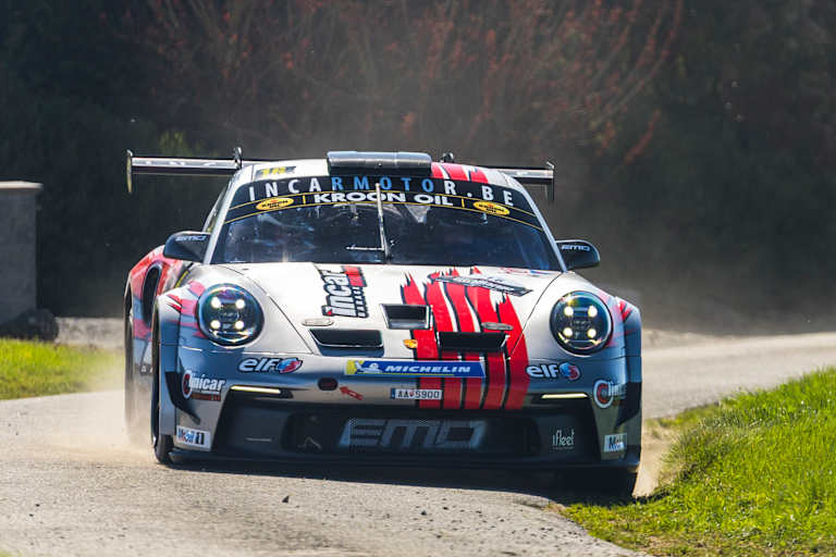 Bei der Ypern-Rallye werden 250 Wertungskilometer über Asphalt ausgefahren
