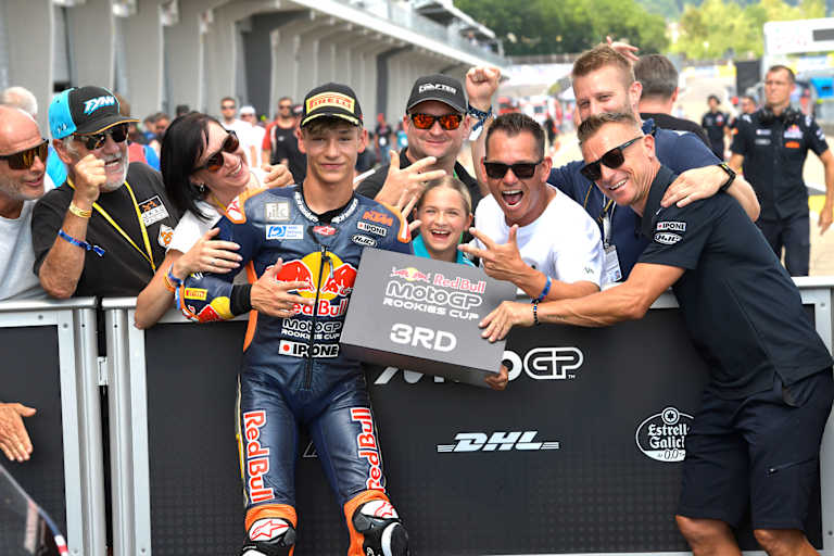Team Kratochwil nach Platz 3 am Sachsenring