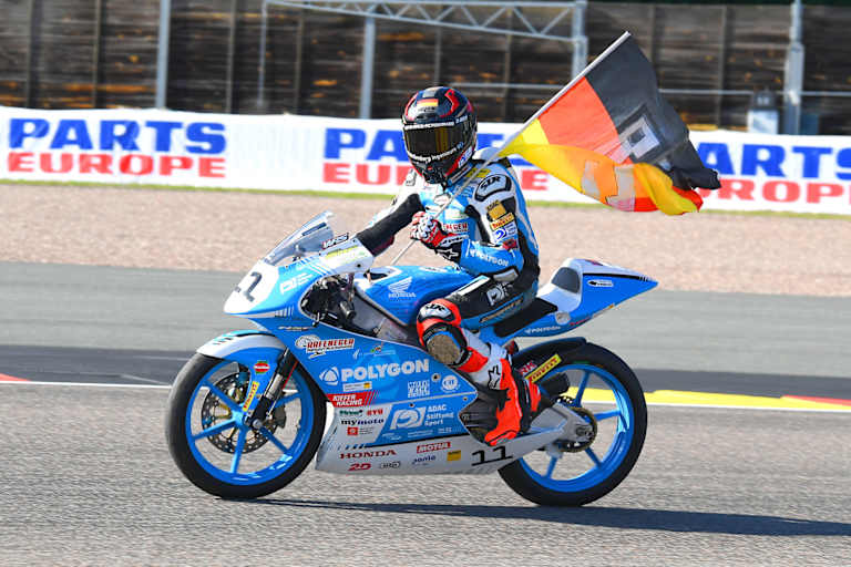 Siegert sorgt für deutsche Hymne am Sachsenring