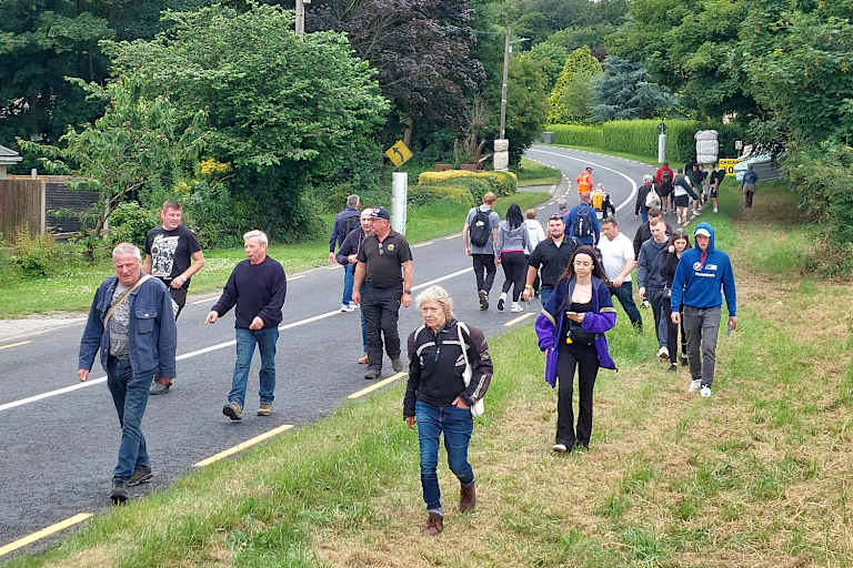 Gedrückte Stimmung nach Todessturz beim Skerries 100