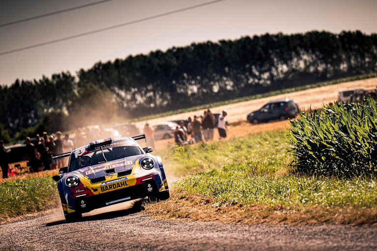 Zunächst in dramatischem Finale zum Sieg: Sebastien Loeb